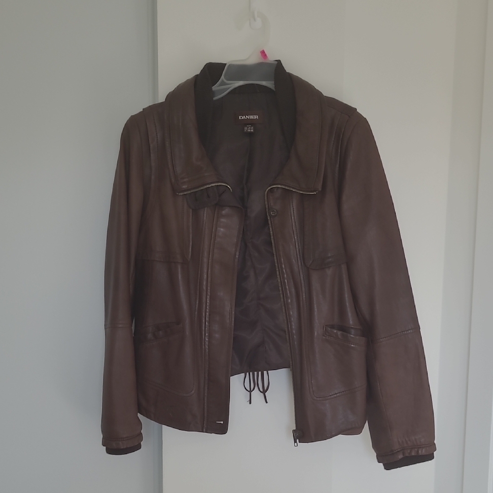 Danier Women's Brown Leather Jacket